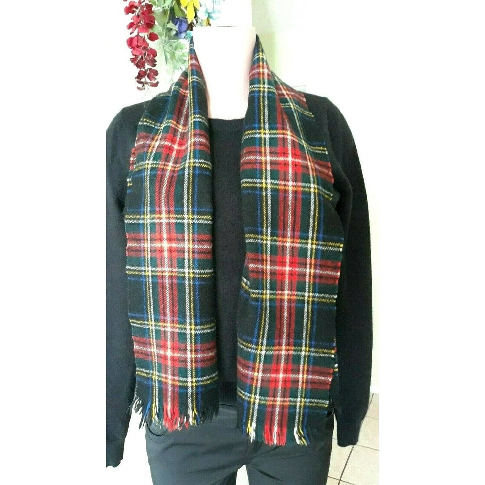 FILENE'S MENS SCARF Made in Scotland